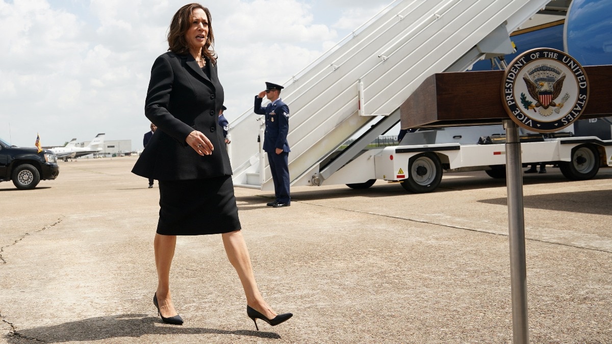 Kamala Harris to interview three candidates for US vice president pick