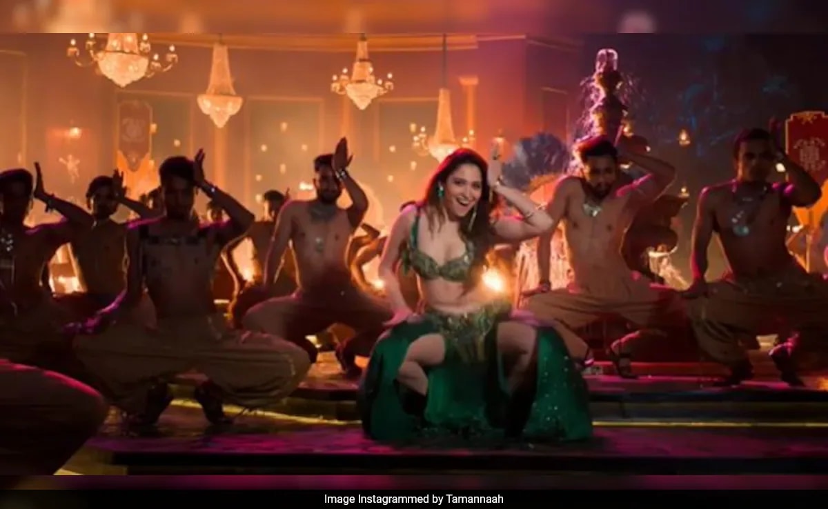 Priyanka Chopra's Big Shout Out To Tamannaah's Aaj Ki Raat: "This Banger…"