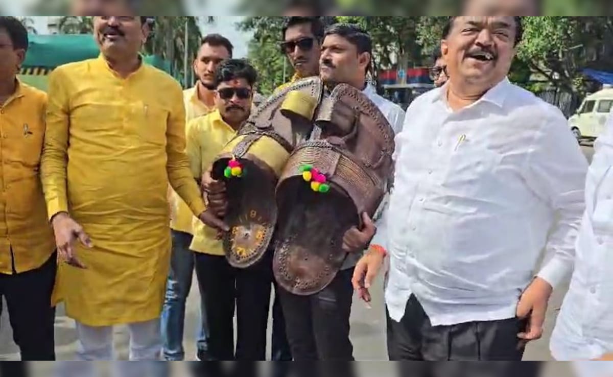 INDIA's "Hit With Footwear" Protest In Mumbai Over Shivaji Statue Collapse