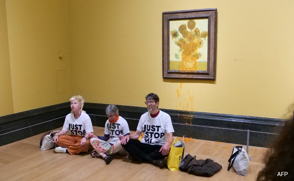 Activists Throw Soup On Van Gogh Paintings Hours After Fellow Protesters Jailed