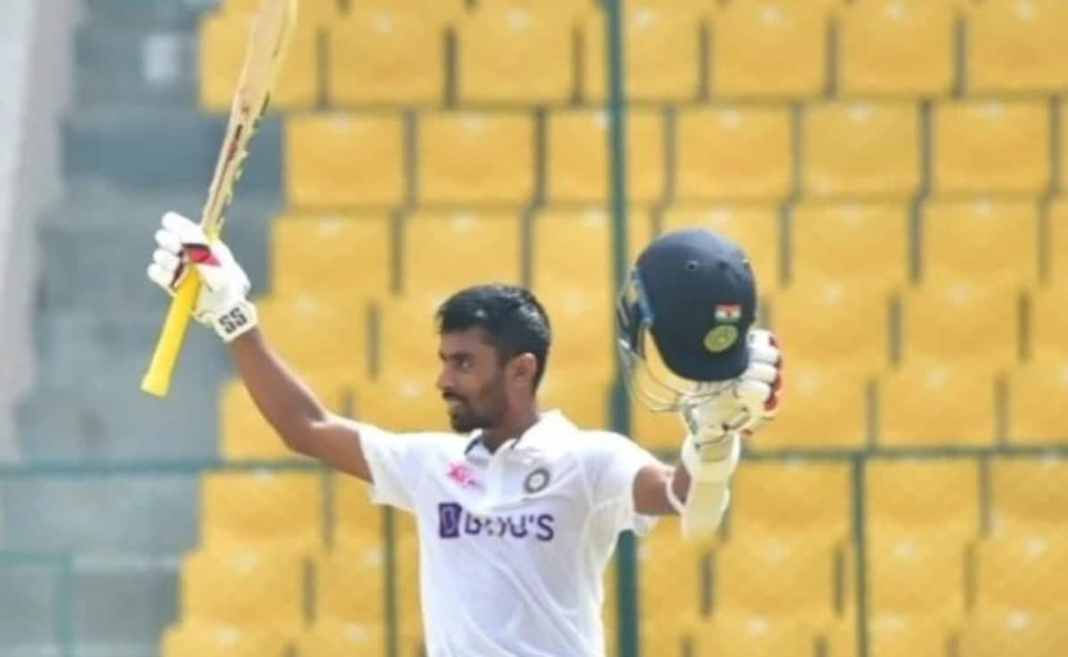 Easwaran Stands Firm For India B Even As Kamboj's Five-For Wreaks Havoc