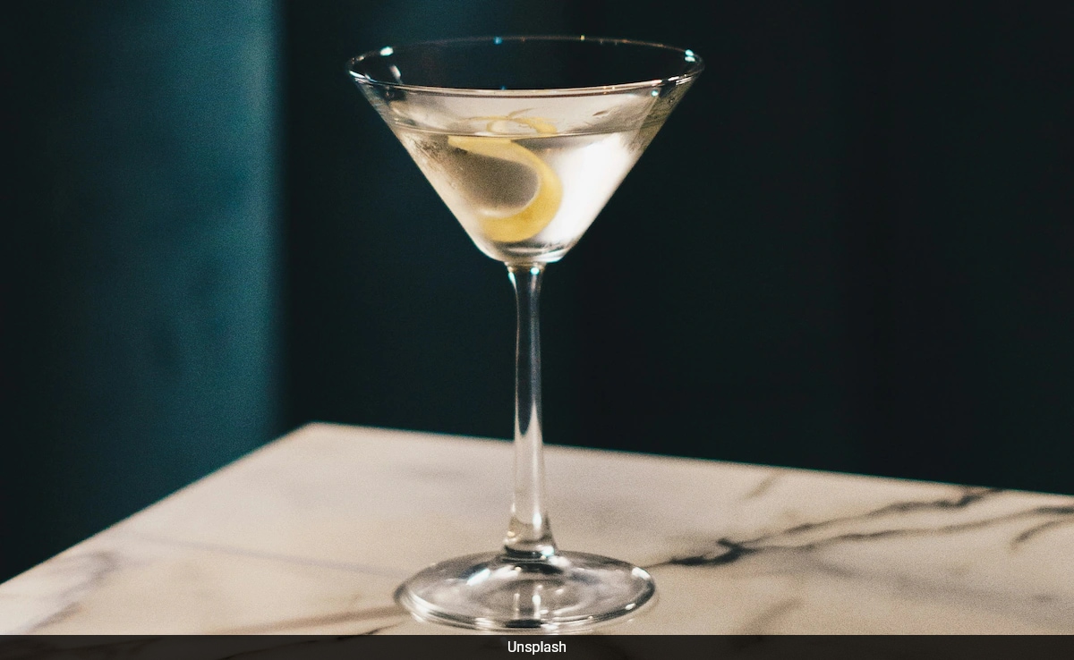 Chicago Restaurant Offers The Most Expensive Martini In US, Priced At…