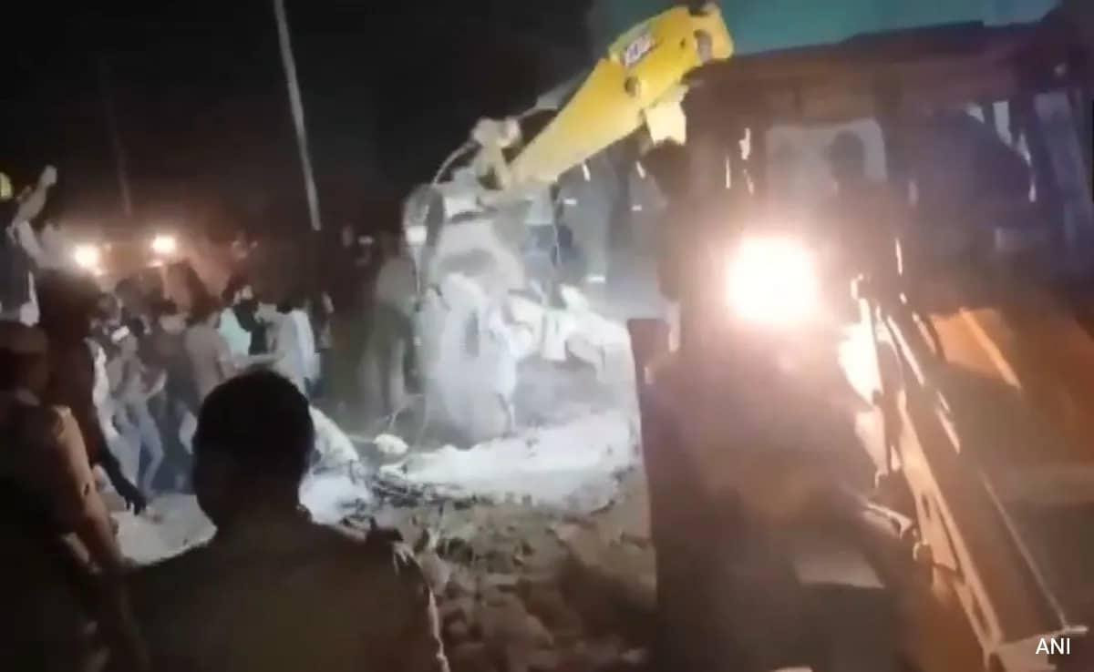 6 Of Family Killed After House Collapses Due To Cylinder Blast At UP Home