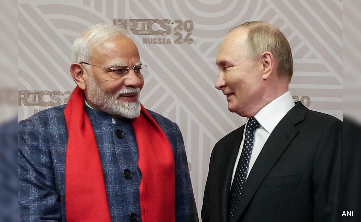 PM Modi Gifts Jharkhand's Sohrai Painting To Putin At BRICS Summit