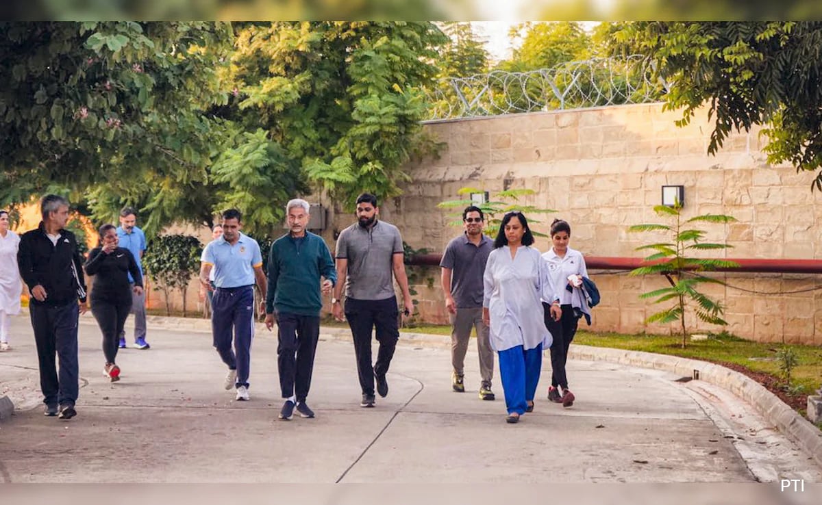 S Jaishankar's Huddle With Indian Diplomats In Pak Includes A Morning Walk