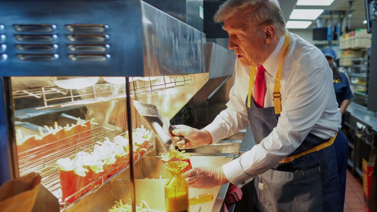 Donald Trump makes fries at McDonald’s, says ‘worked 15 minutes more than Kamala Harris’