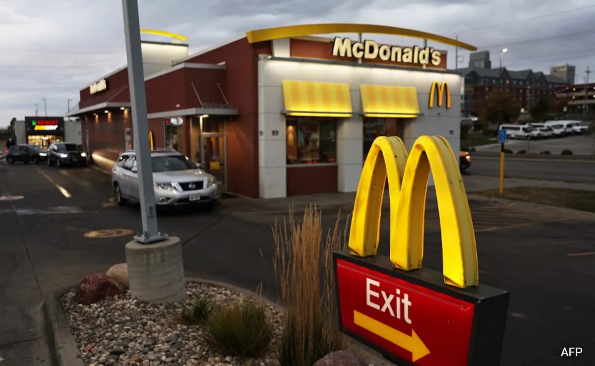 McDonald’s Sales Hit As It Tackles E. Coli Outbreak Crisis