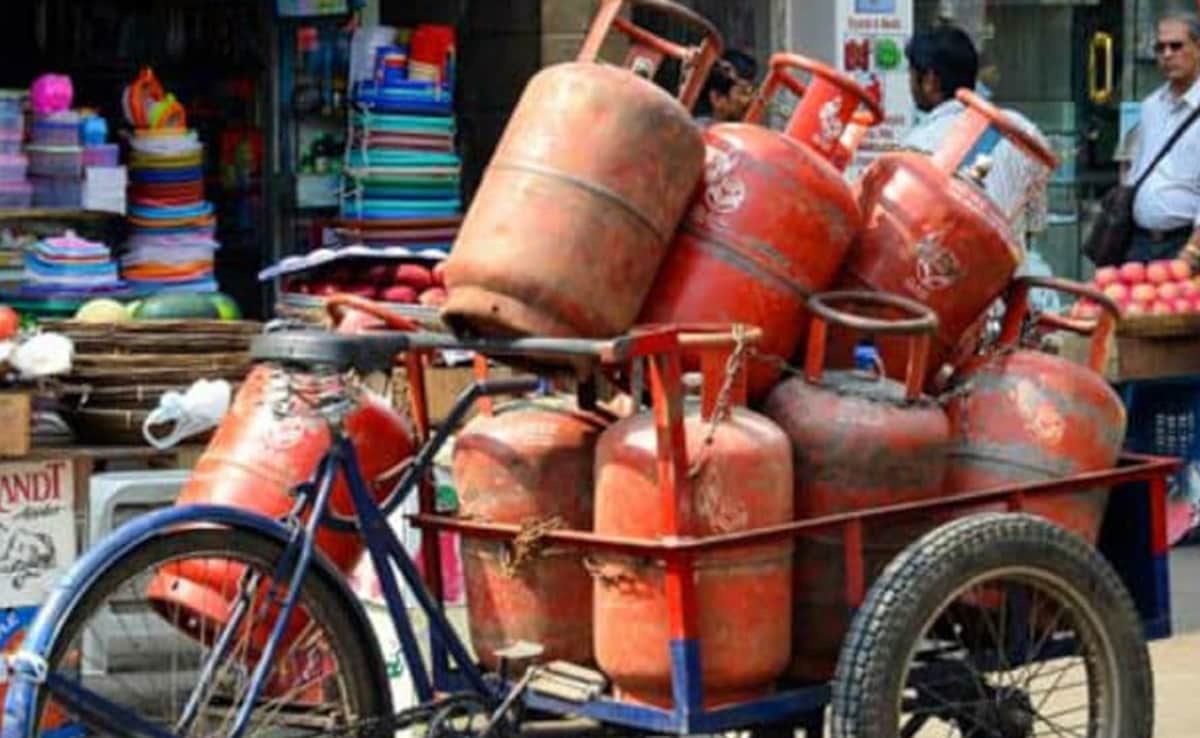 Commercial LPG Cylinder Prices Hiked By Rs 48.50