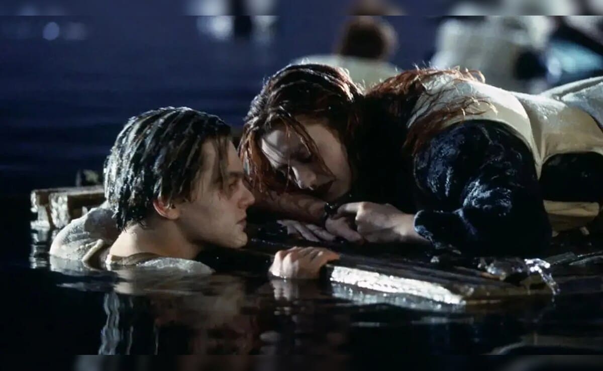 Kate Winslet Reveals "Floating Door" In Titanic Was Another Piece Of The Ship: "It Wasn't Even A Door'