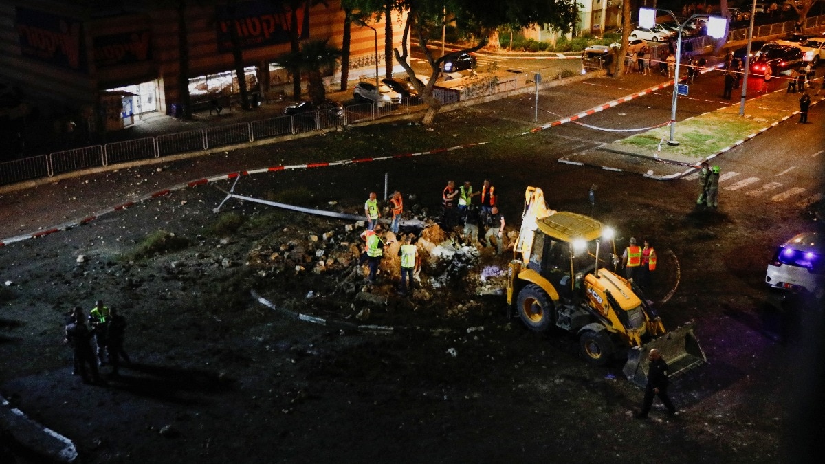 Hezbollah rockets hit Haifa, injure 10 in northern Israel