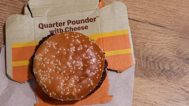 McDonalds rules out beef patties linked to Quarter Pounder burgers as source of E Coli outbreak