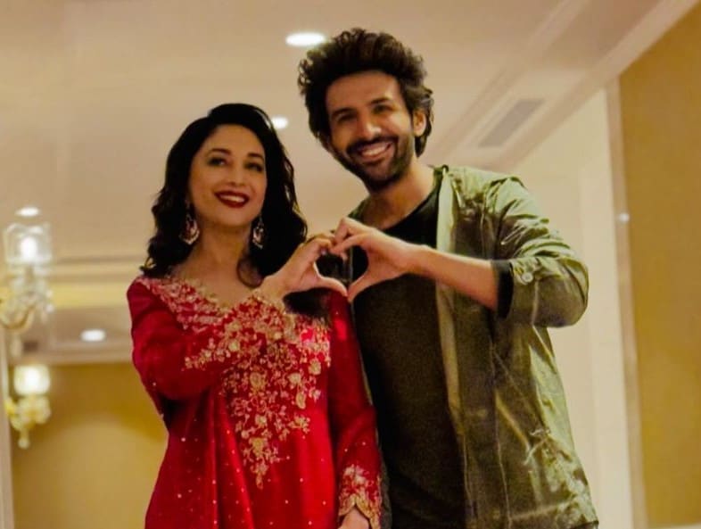 Bhool Bhulaiyaa 3: Kartik Aaryan And Madhuri Dixit's Fun-Filled "Madhu-Reel" Is A Pure Delight To Watch