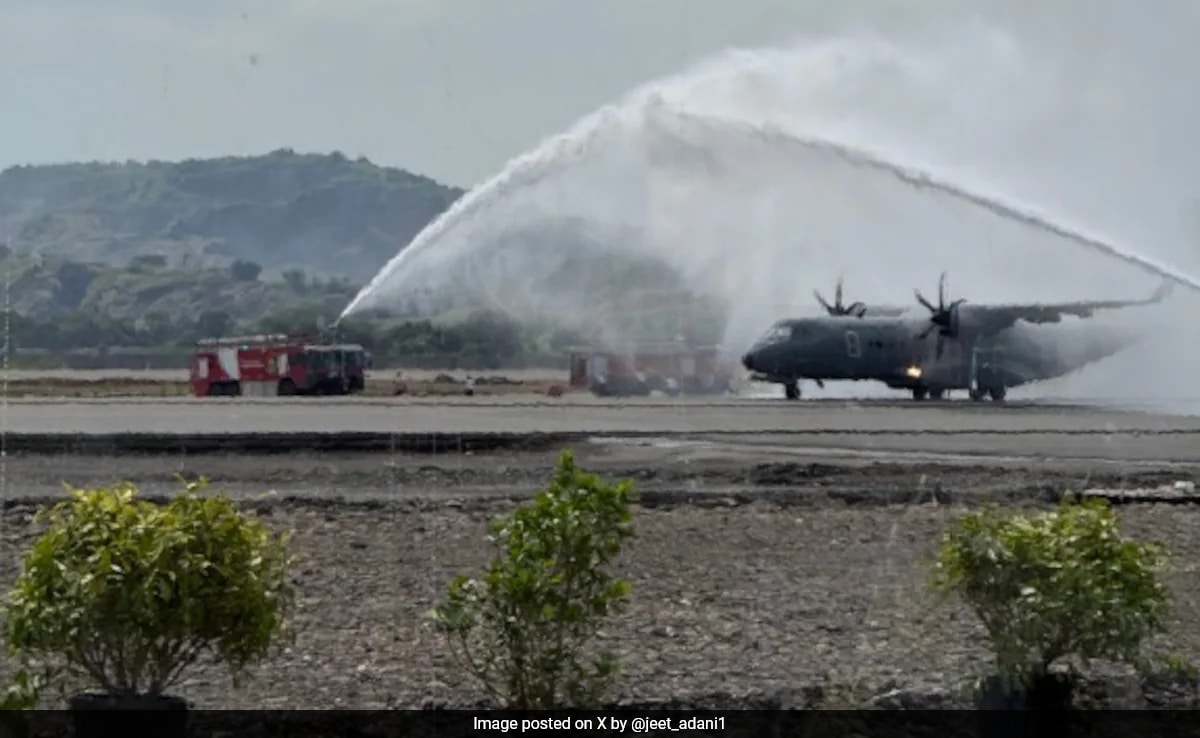 Navi Mumbai Airport Sees Successful Trial Landing, Operational In 2025