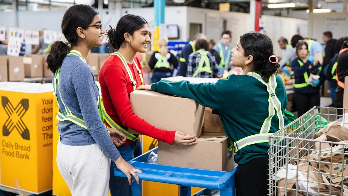 On the brink, Canada food bank in Vancouver to turn away 1st year international students