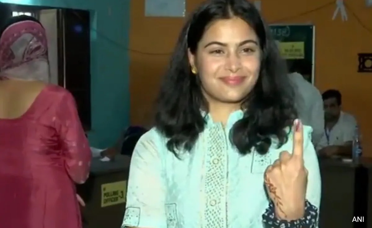 "Our Responsibility": Manu Bhaker On Voting For 1st Time In Haryana Polls