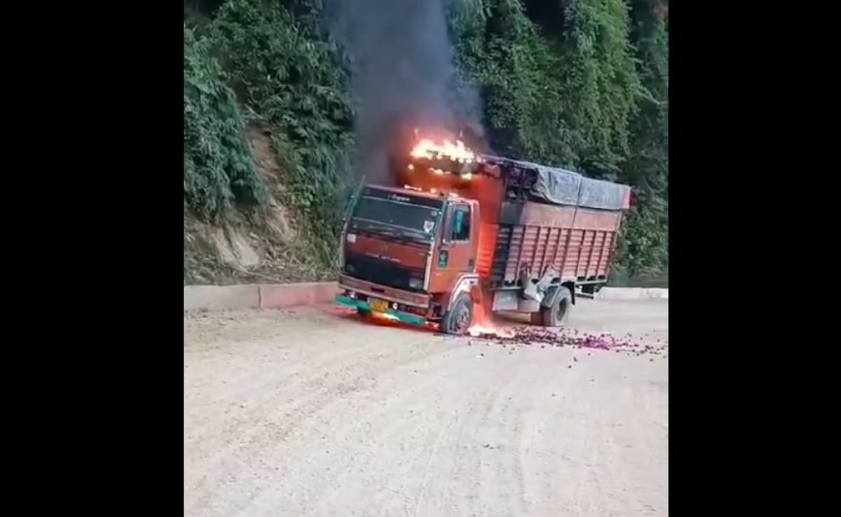 Trucks Carrying Essentials Set On Fire In Manipur, Rongmei Nagas Call Boycott