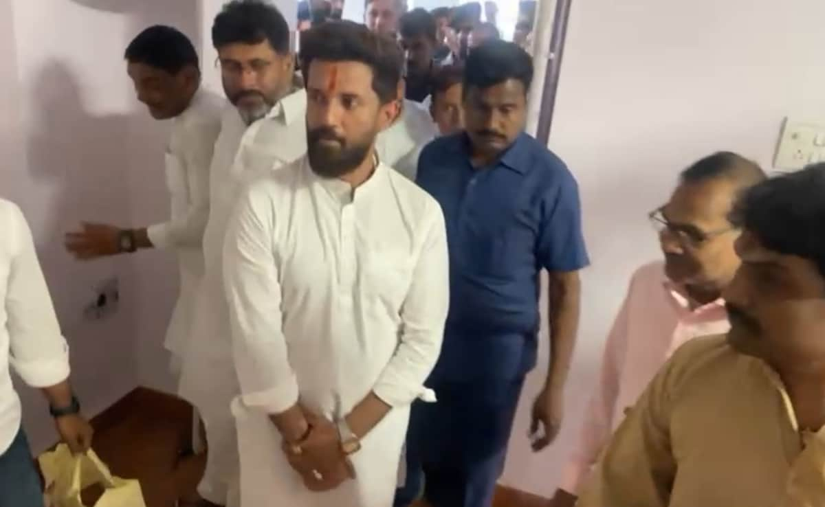 Chirag Paswan Reclaims Bungalow Occupied By Uncle Pashupati Paras