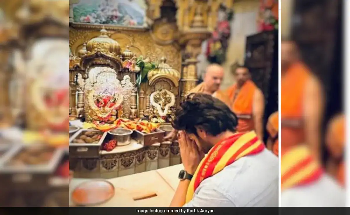 On Bhool Bhulaiyaa 3 Release Day, Kartik Aaryan Offers Prayers At Siddhivinayak Temple