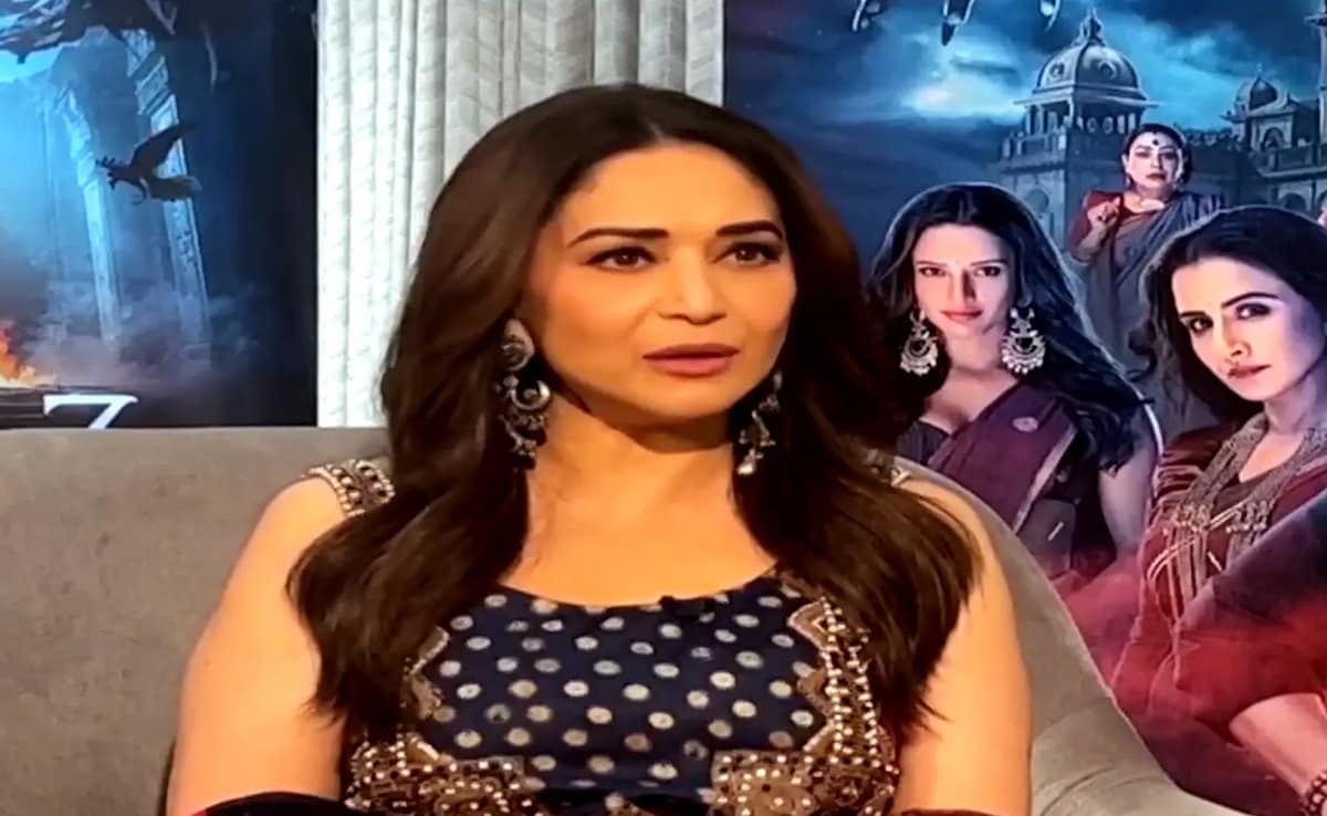 Exclusive: Madhuri Dixit Calls Vidya Balan "OG Manjulika," Talks About Her "Infectious" Personality