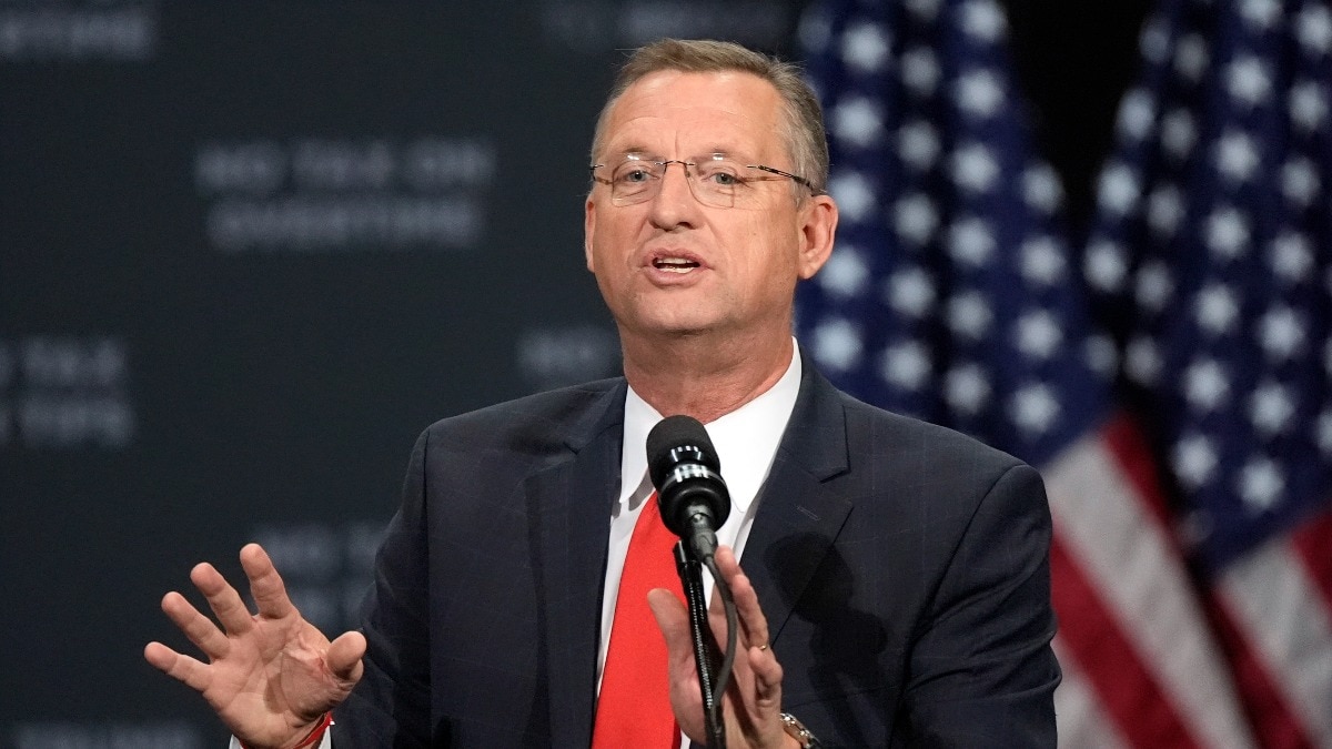 Donald Trump picks ex-Georgia representative Doug Collins as veterans affairs secretary