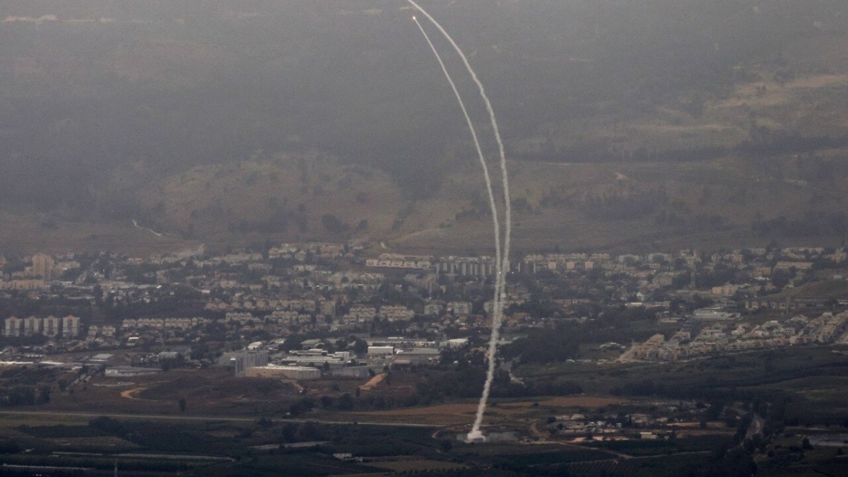 7 injured in central Israel after three projectiles fired from Lebanon