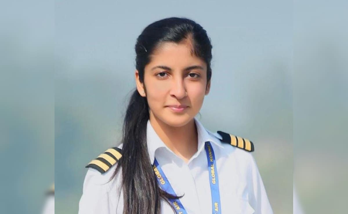 Pilot Dies By Suicide, Family Says Boyfriend "Forced Her To Quit Non-Veg"