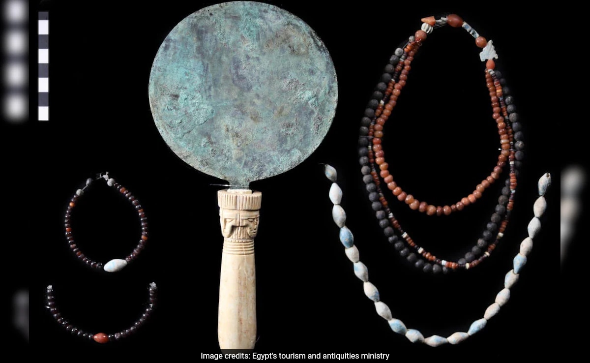 11 Sealed Burials With Jewellery And Copper Mirrors Unearthed In Luxor