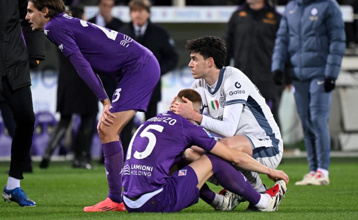 Edoardo Bove Collapse Causes Fiorentina's Clash With Inter To Be Suspended