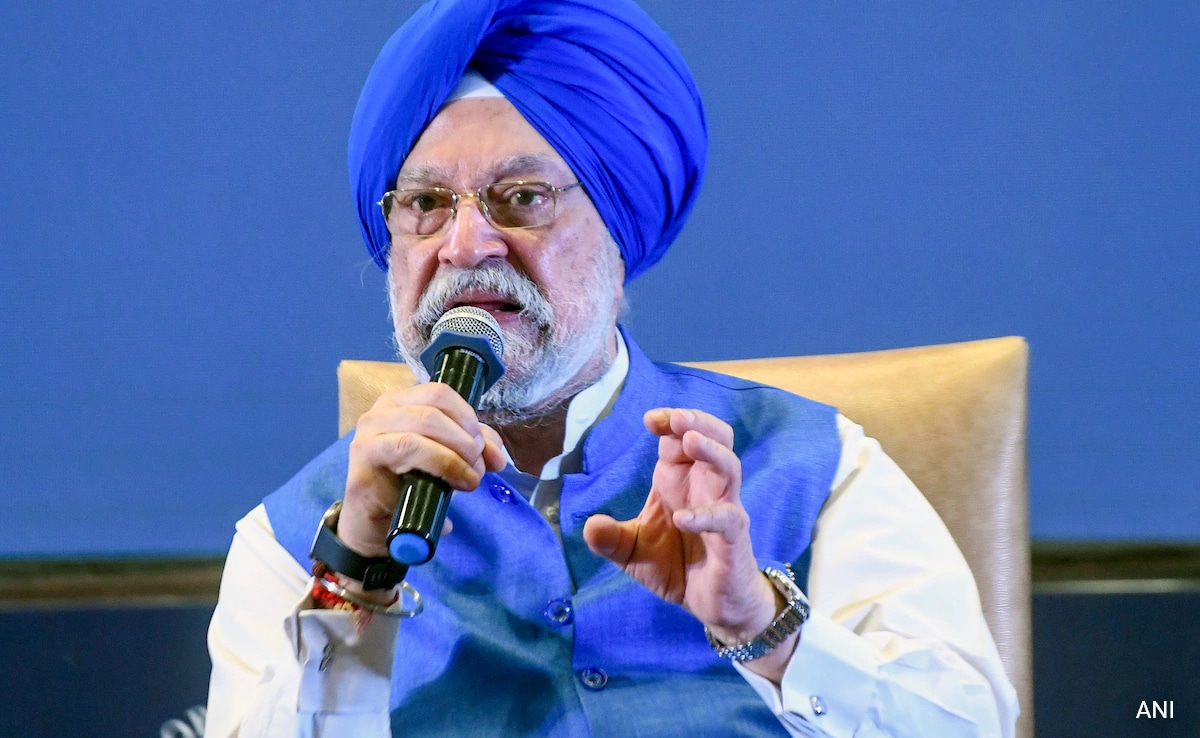 "Unnecessary Controversy": Hardeep Puri Amid Row Over Manmohan Singh Memorial