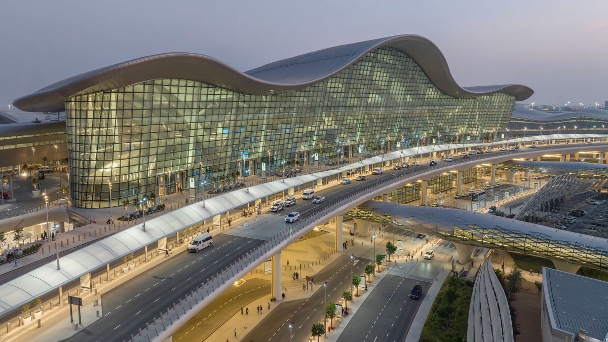 Abu Dhabi’s Zayed airport: A marvel of beauty and engineering