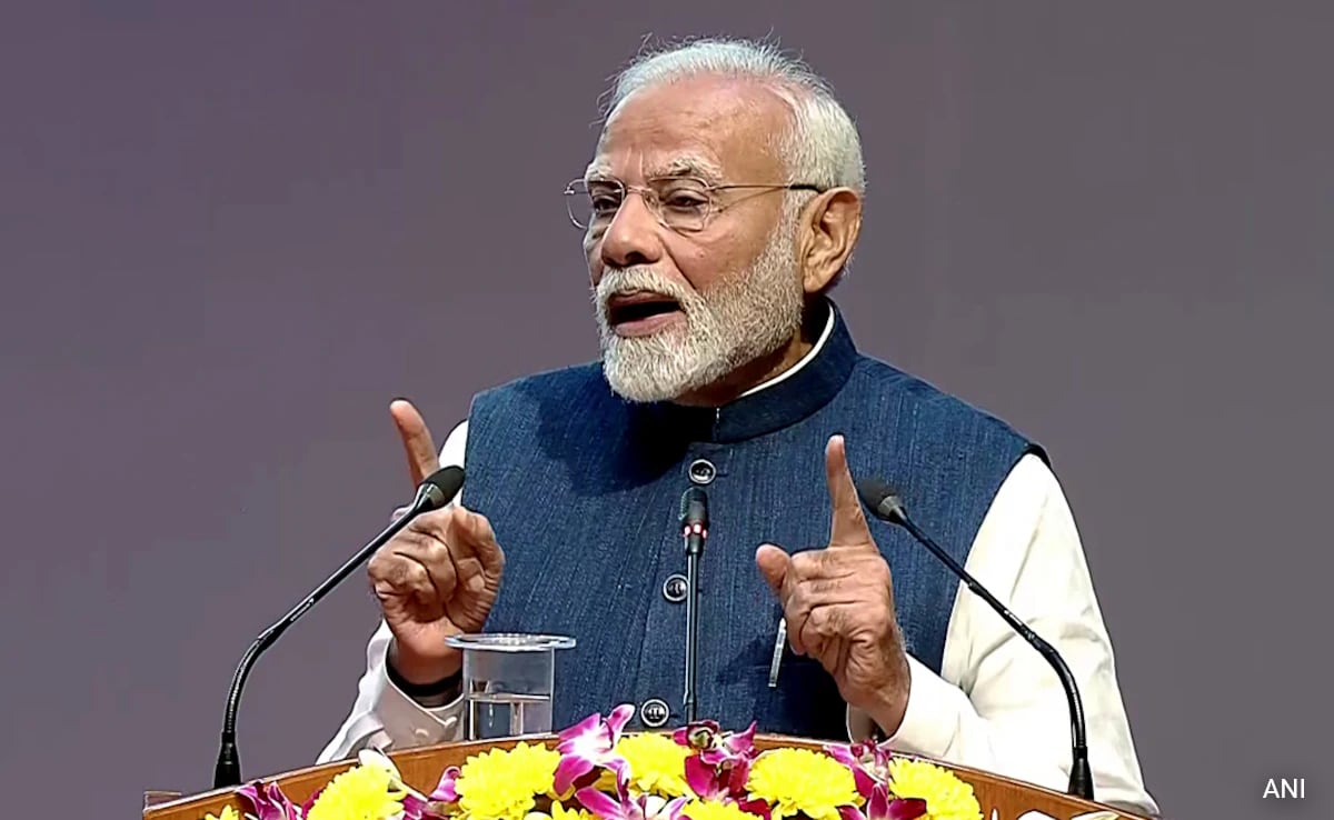 PM Modi Expresses Concern Over Threats Rmanating From Digital Frauds