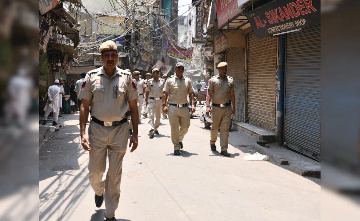 Delhi Police Undergoes Reshuffle Ahead Of Assembly Elections