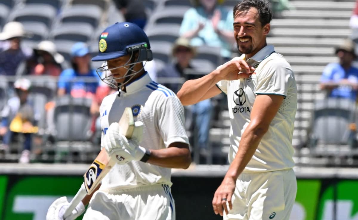 "I'd Keep My Mouth Shut": England Great Cook On Jaiswal Sledging Starc