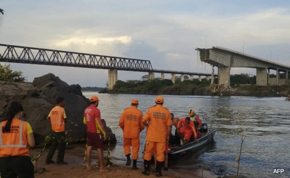 1 Dead As Brazil Bridge Collapses, Truck Carrying Acid Falls Into River