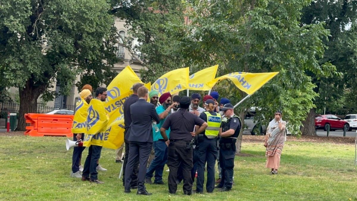 India vs Australia, 4th Test, Border-Gavaskar Trophy: Fans confront Khalistani group outside Melbourne Cricket Ground for shouting anti-national slogans