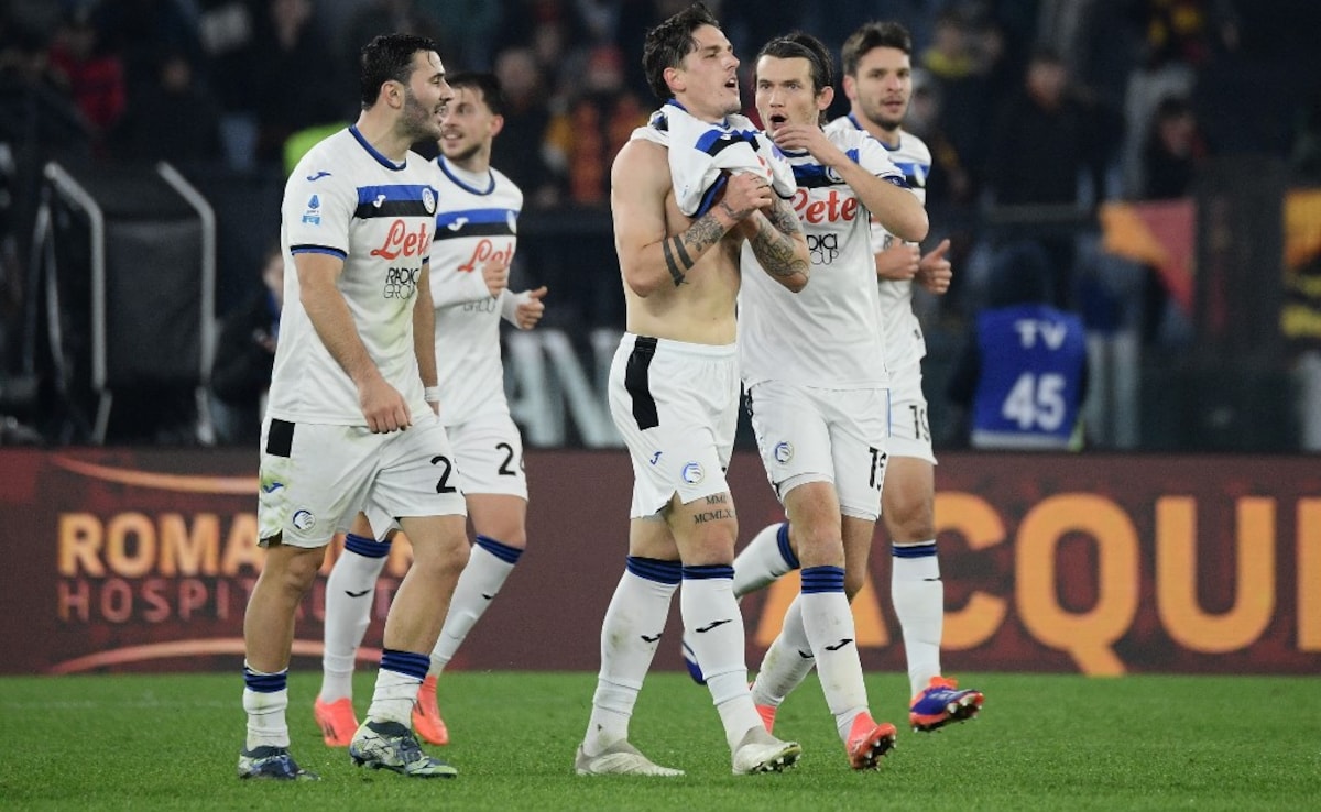 Atalanta On Tail Of Serie A Leaders Napoli After Seeing Off Roma