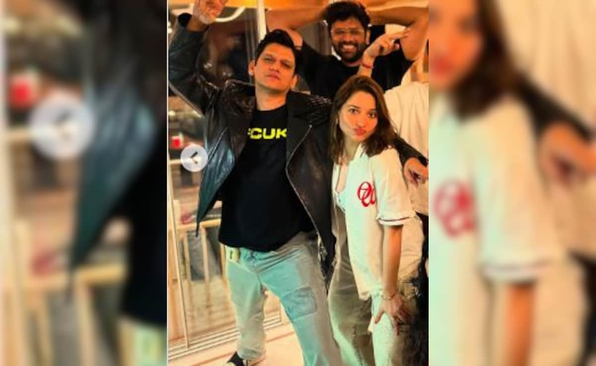 Vijay Varma And Tamannaah Bhatia Have A Blast At The Actress's House For Sikandar Ka Muqaddar Watch Party