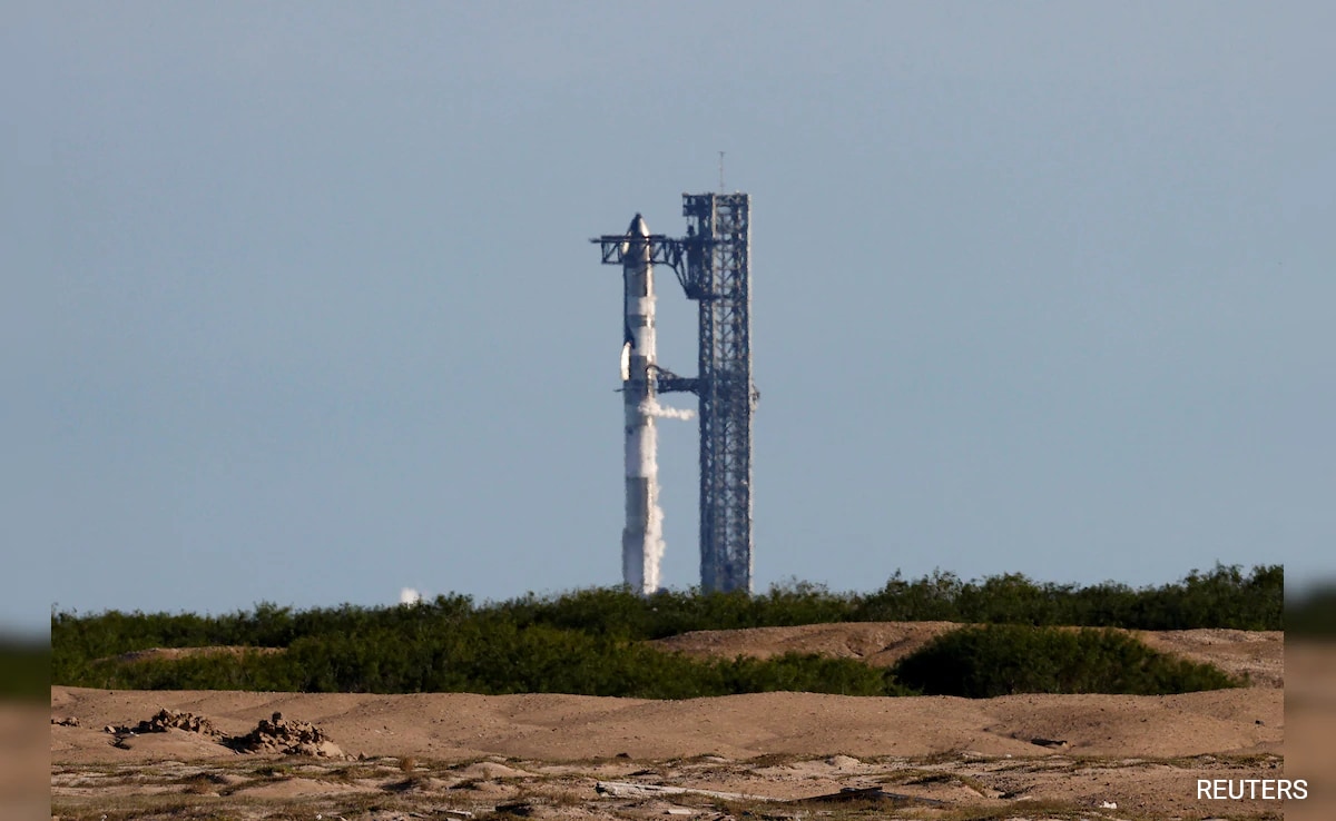 Japan’s Space Firm Postpones 2nd Attempt At Orbit Due To Strong Winds