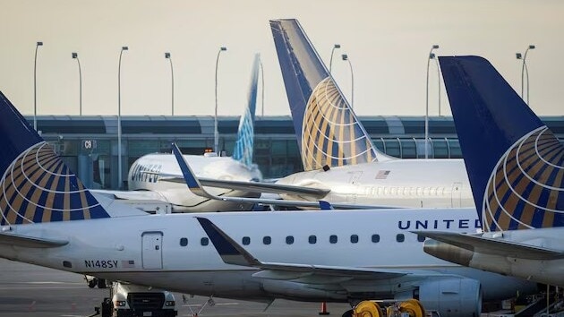 US holiday travel disrupted with over 7,000 flights affected due to tornadoes, snowfall