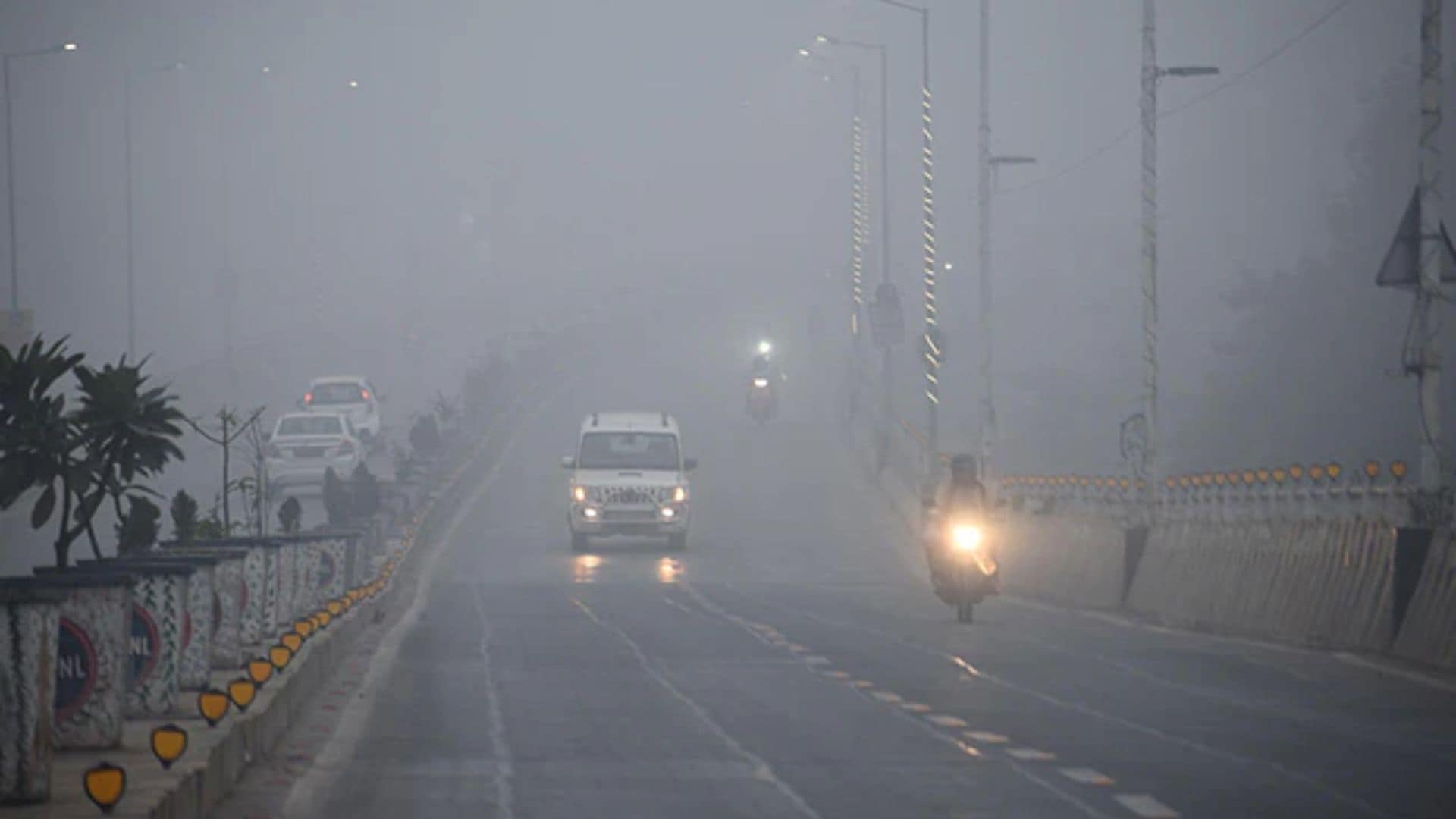 Dense Fog Across North India Reduces Visibility For 2nd Day, Flight Ops Hit