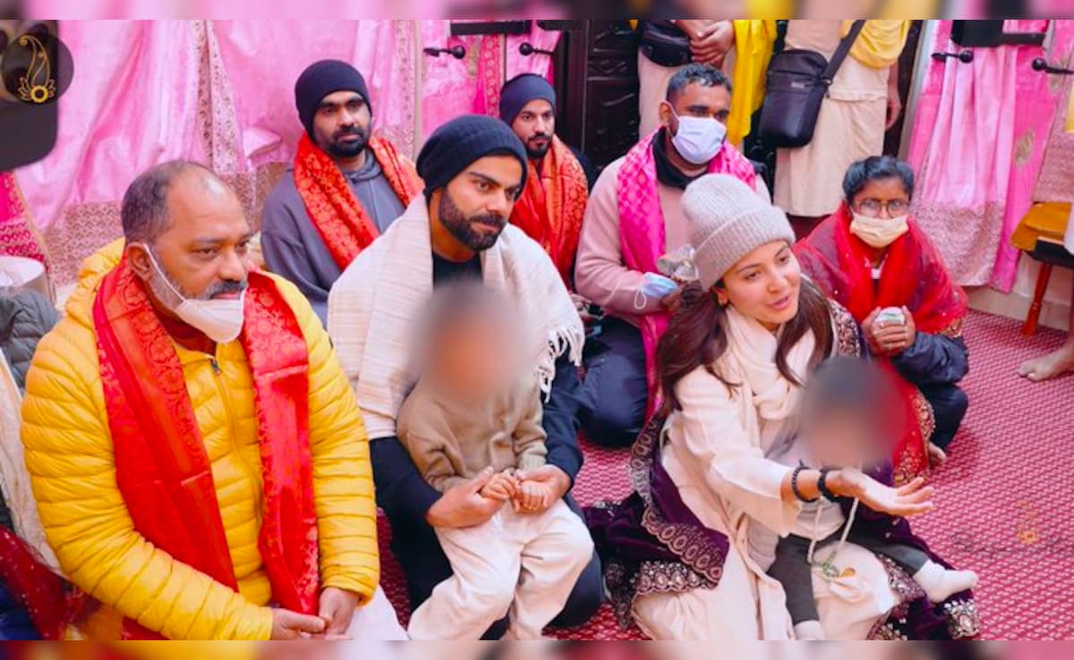 "Kuch Sawaal They Mann Mein": Anushka, Virat Visit Premanand Maharaj